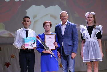 Депутаты встречаются с учителями